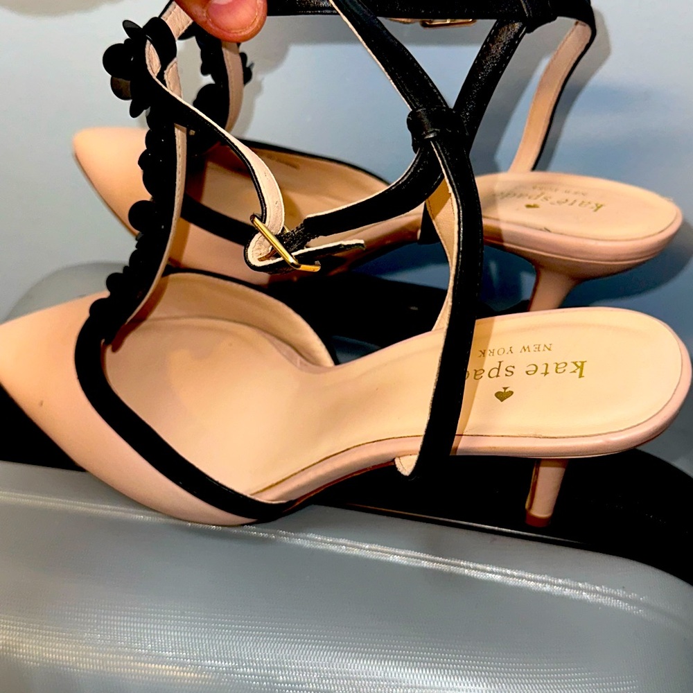 Kate Spade ♠️ New York Vintage Jayme Pumps soft Pink & black Flowers Barbiecore - Picture 7 of 10